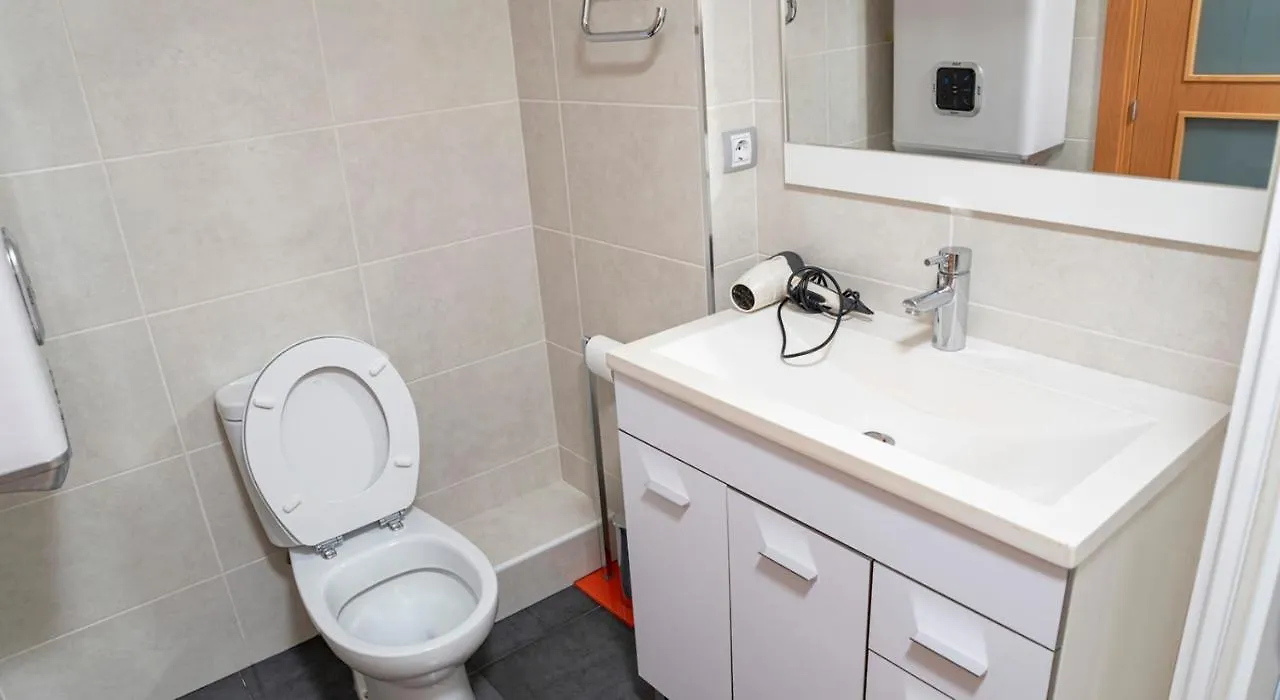 Apartamento Parrot'S House Fenals Lloret de Mar